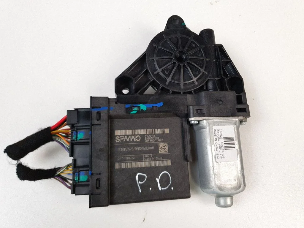 Front door window regulator motor 31674756
