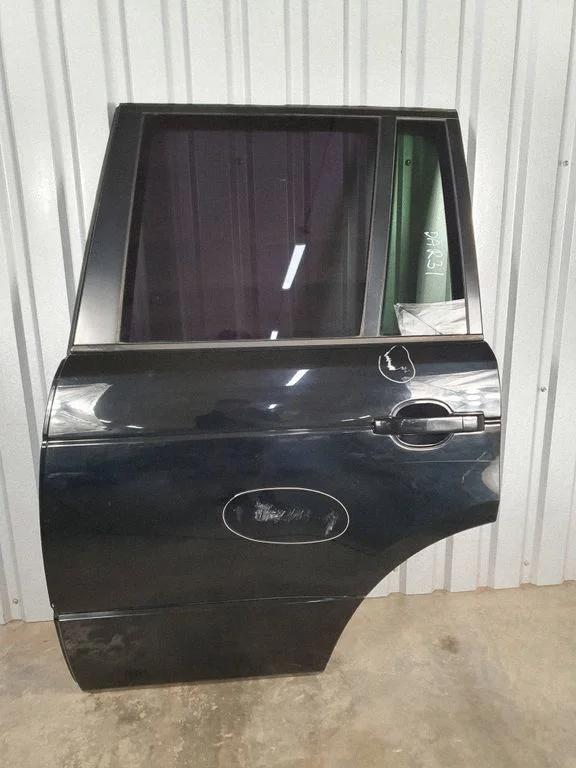 Rear door – rear left