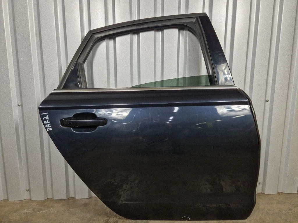 Rear door