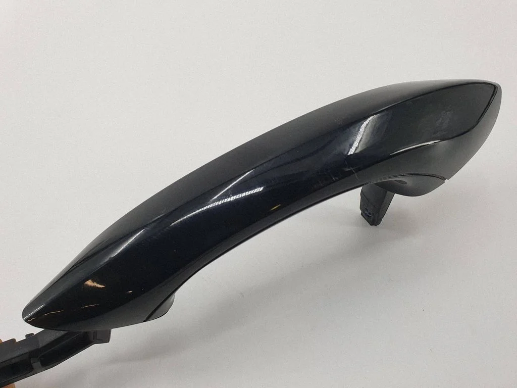 Rear door exterior handle 7148435