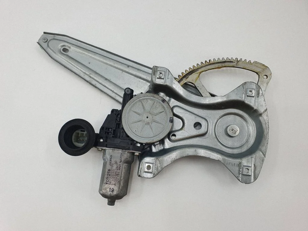 Rear door window regulator with motor – rear right