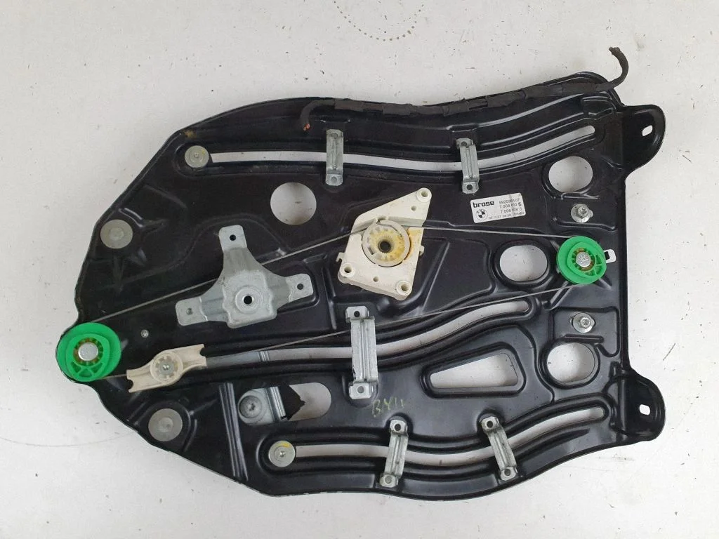 Tagaukse aknatõstuk ilma mootorita 7008630 – BMW 6-seeria E63 E64 (2002-2010)