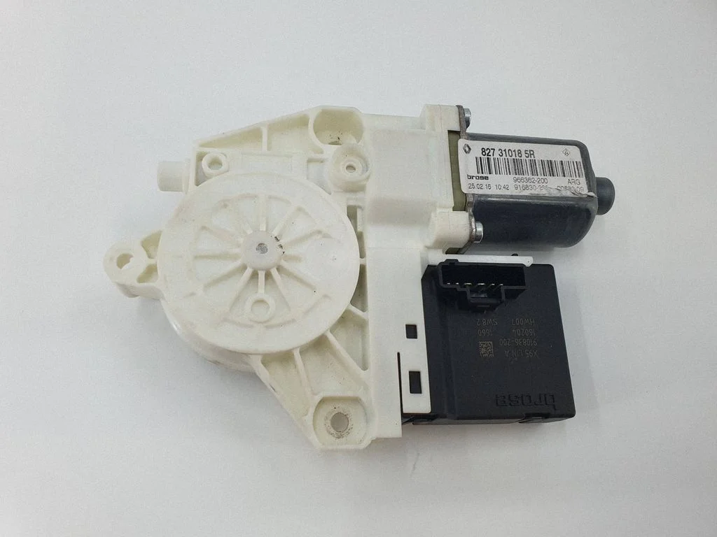 Aizmugurējā loga pacēlāja motoriņš 827310185R