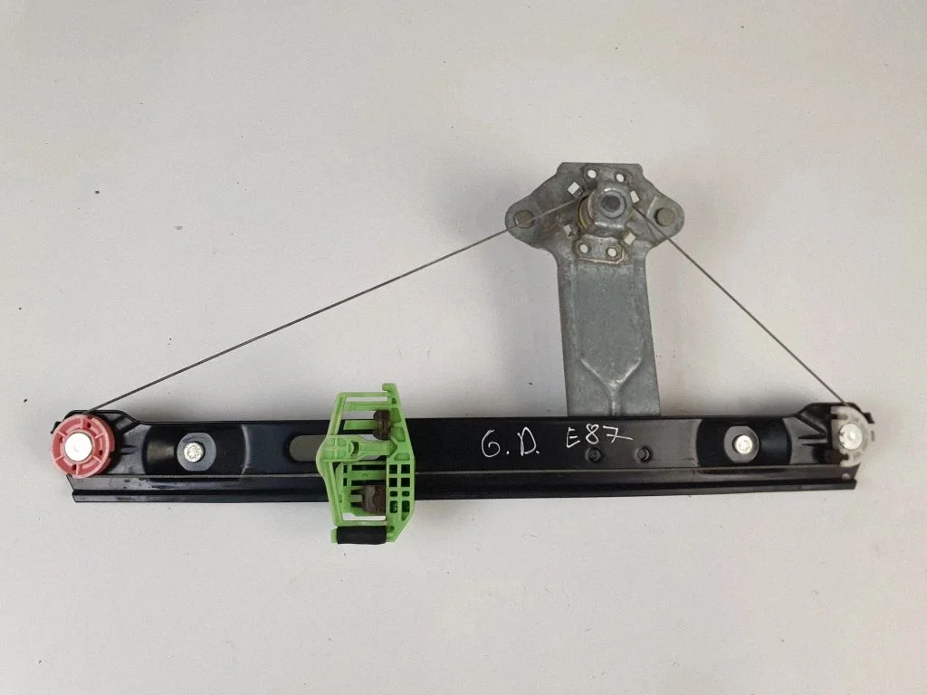 Rear door manual window regulator 7067800 – BMW 1 Series E81 E87 (2004-2011)