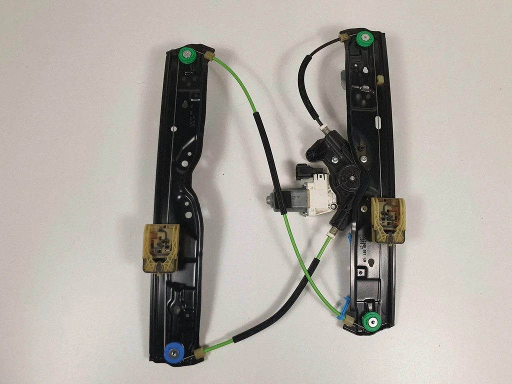 Rear door window regulator with motor – Jaguar F-Pace (2016-)