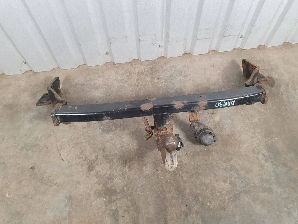 Tow bar set 2P281ADE10