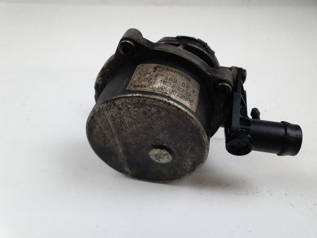 Vacuum pump – Renault Laguna II (2001-2007)