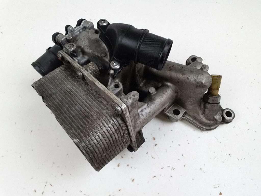 Oil filter mounting bracket 8200781898