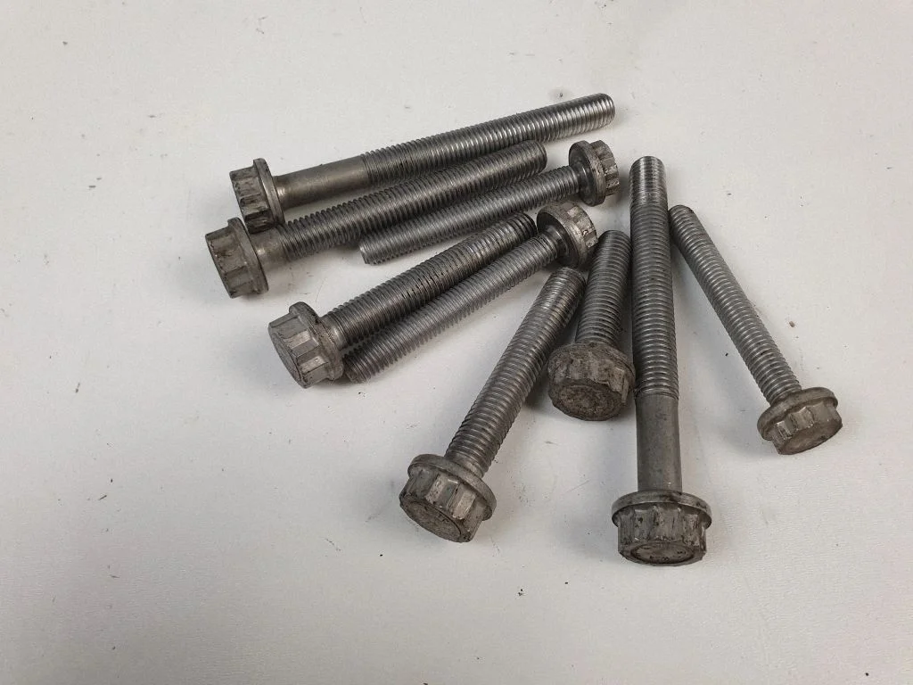 Nuts/bolts