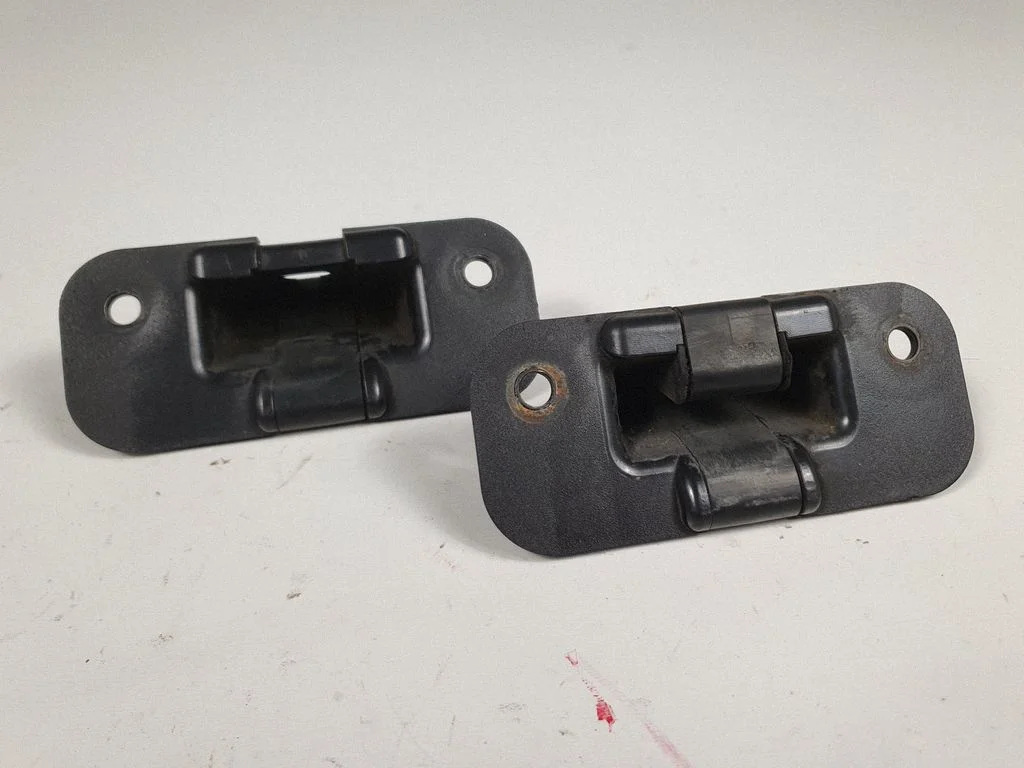Sliding door lock – Renault Trafic II (X83) (2001-2014)