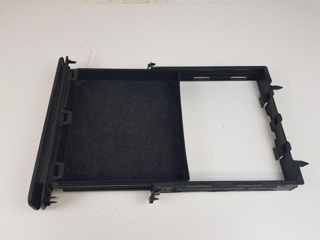 Glove box 883900001R