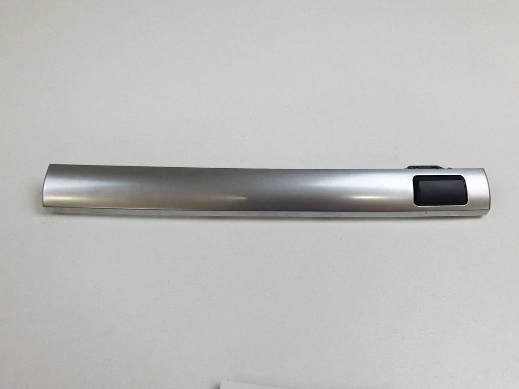 Dashboard glove box trim 6956694