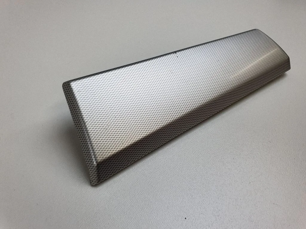 Dashboard glove box trim 3G2853262
