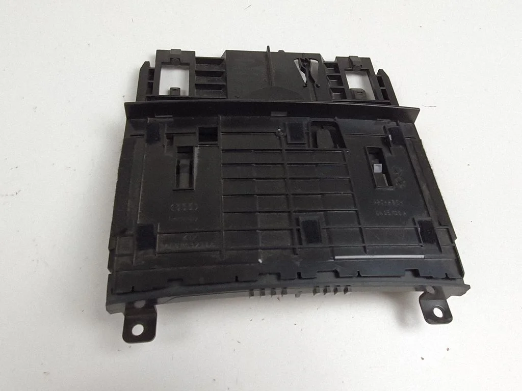 Car ashtray trim – Audi A6 S6 C7 4G (2011-2018)