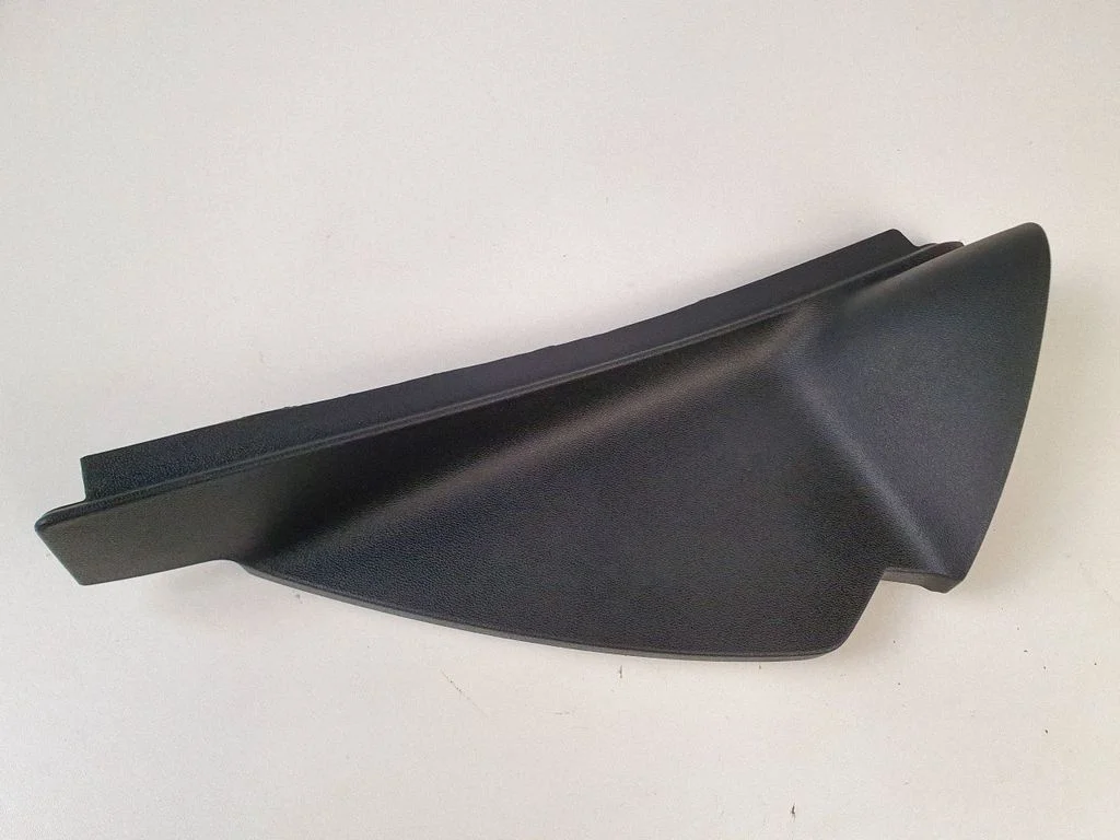 Dashboard side end trim 9673858477