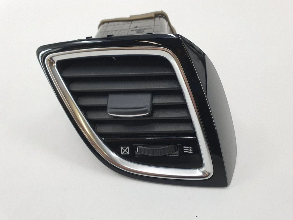 Dashboard side air vent grill/cover trim BHN164730