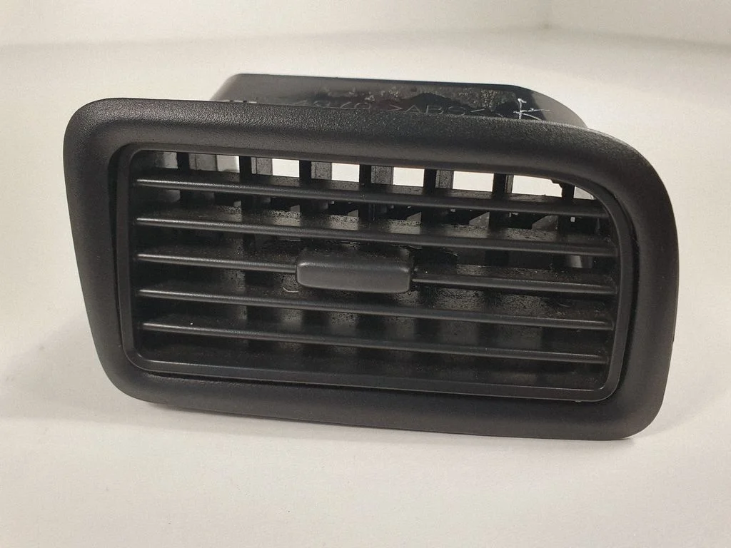 Dashboard side air vent grill/cover trim – Opel Combo D (2011-2017), front left