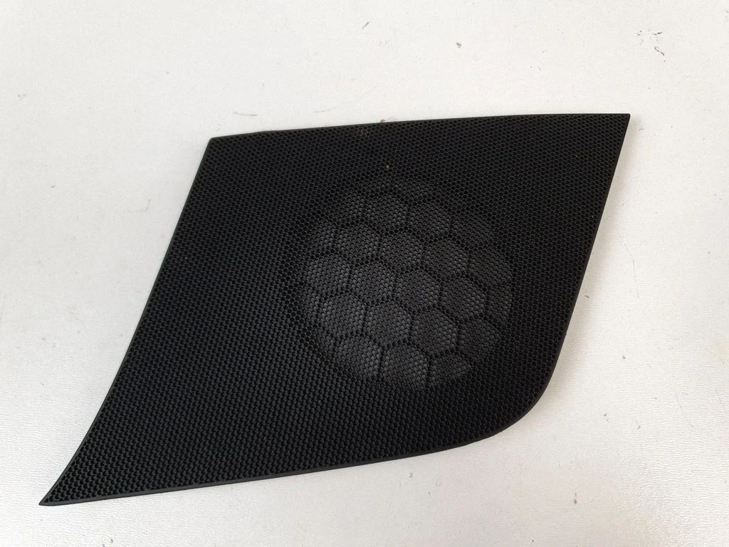 Side speaker trim/cover 8R0857227B