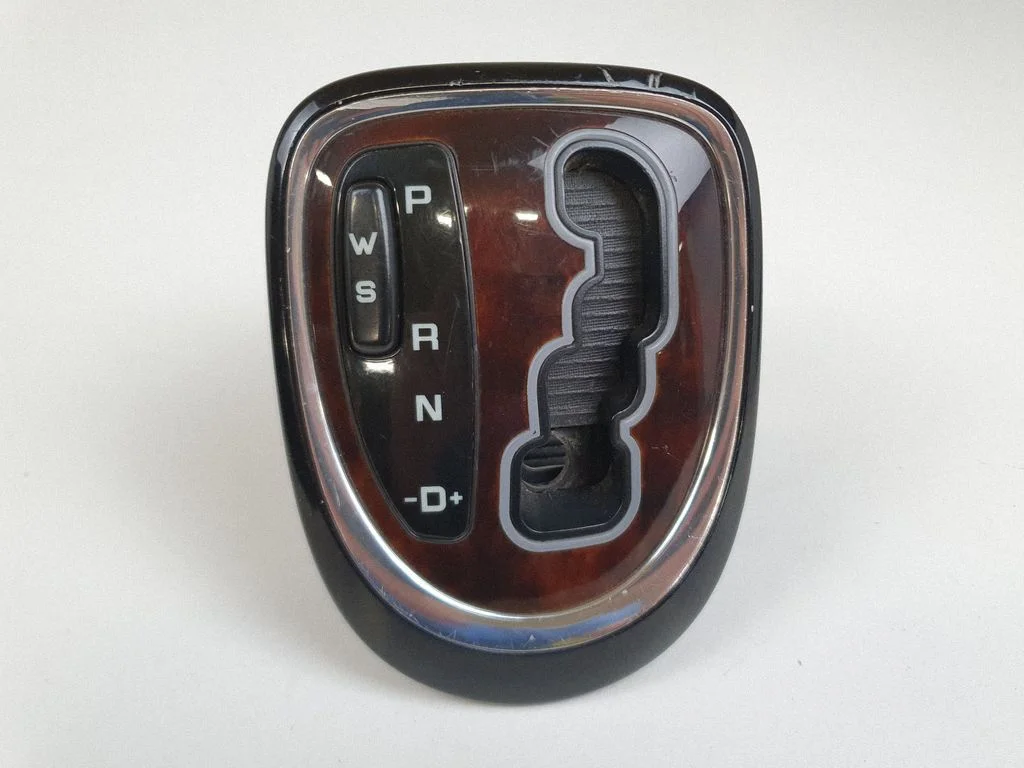 Gear shifter surround trim plastic – Mercedes-Benz S-Class W220 (1998-2006)