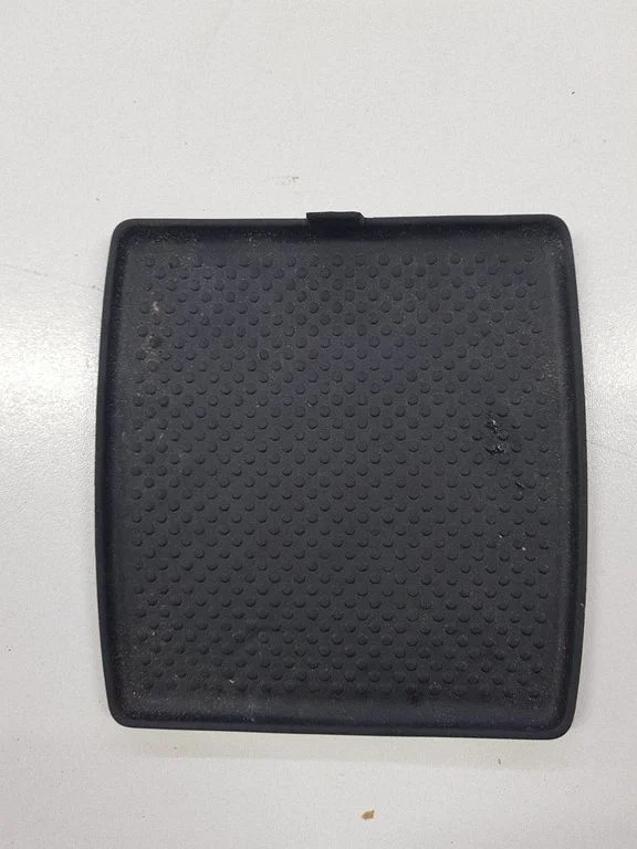 Glove box pad 5G0863328