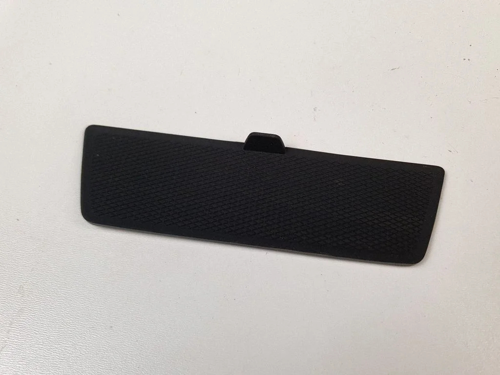 Central console drawer/shelf pad – Polestar 2 (2020-)