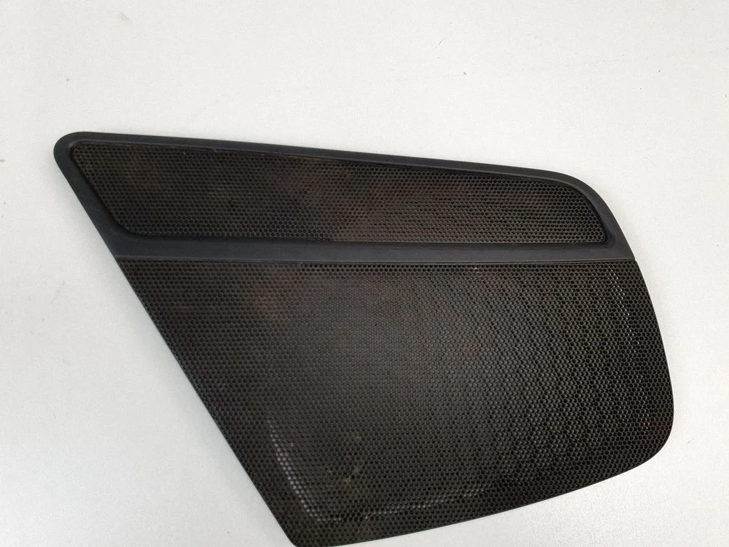 Eesmise ukse kõlari kate – Audi A5 Sportback 8TA (2009-2016)