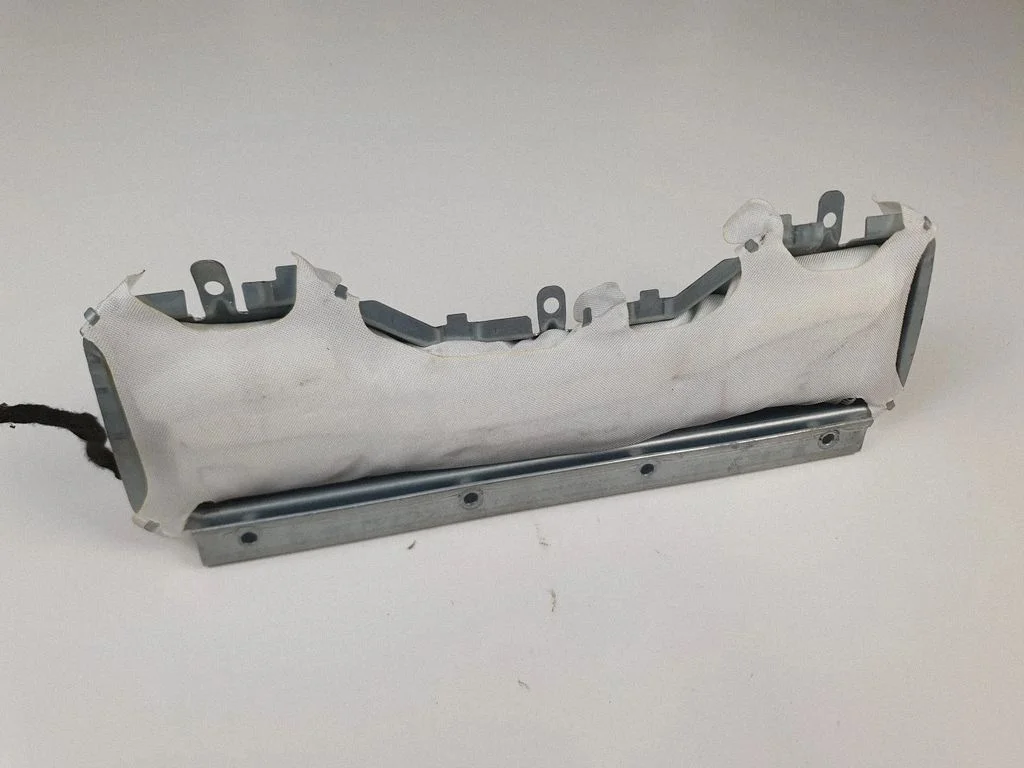 Knee airbag A2128601002
