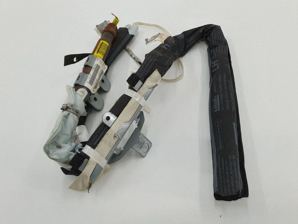 Roof airbag 985P14X00B