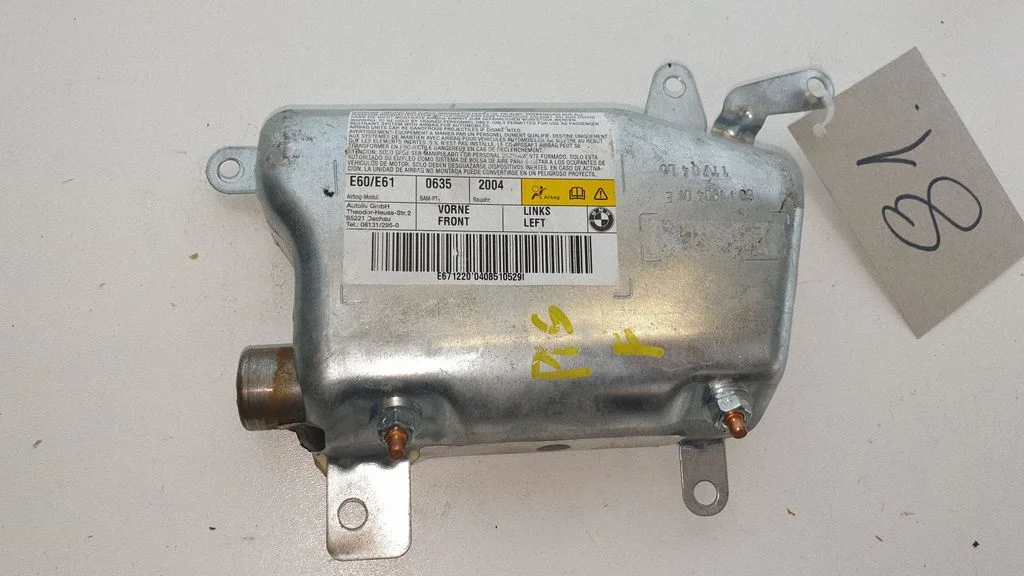 Priekšējo durvju drošības spilvens L601190501C