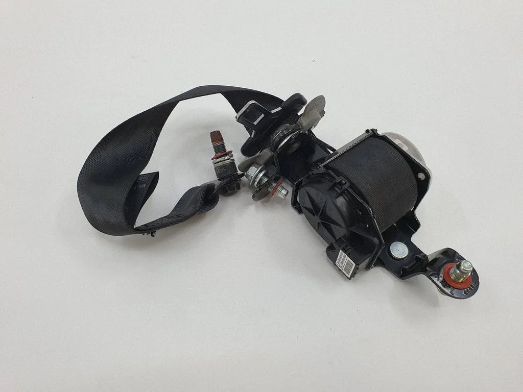Rear seatbelt 898102P110VA