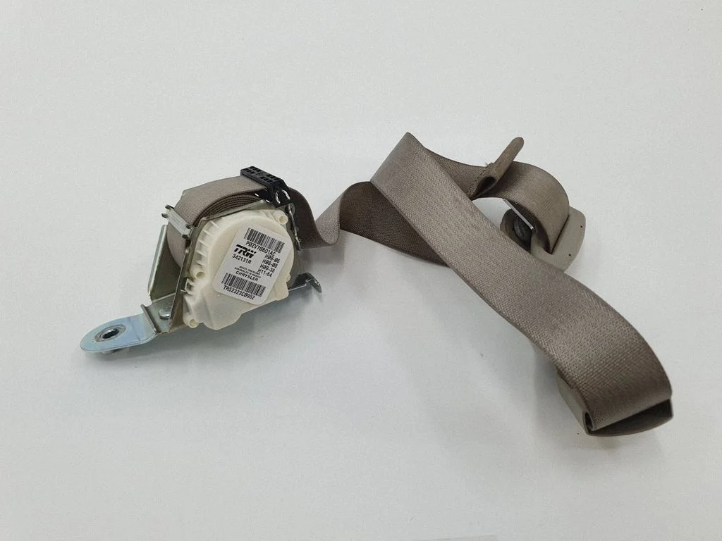 Tagumine turvavöö P0ZV70BD1AC