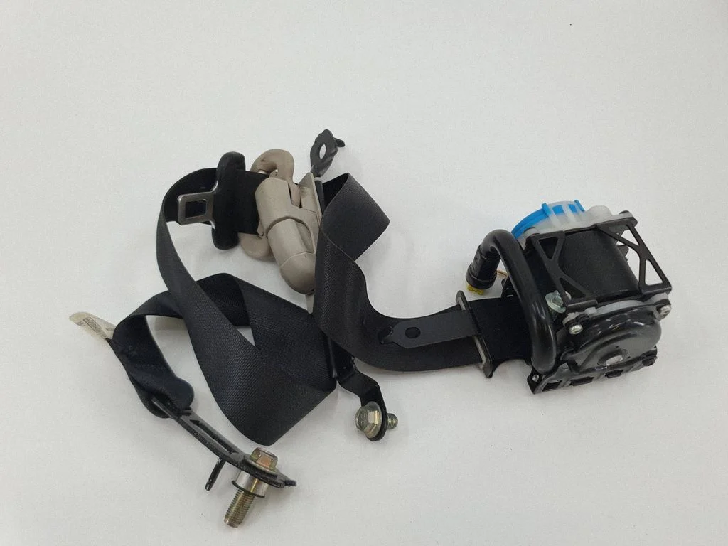 Front seatbelt BHV6