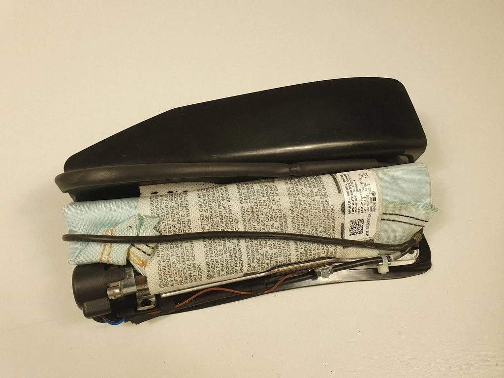 Seat airbag 4G8880242