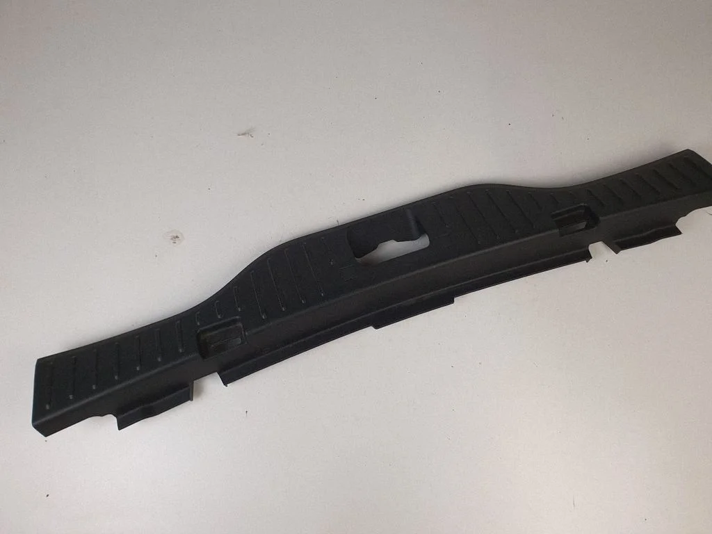 Trunk/boot sill cover protection 6M21R40320A – Ford S-MAX (2006-2015)