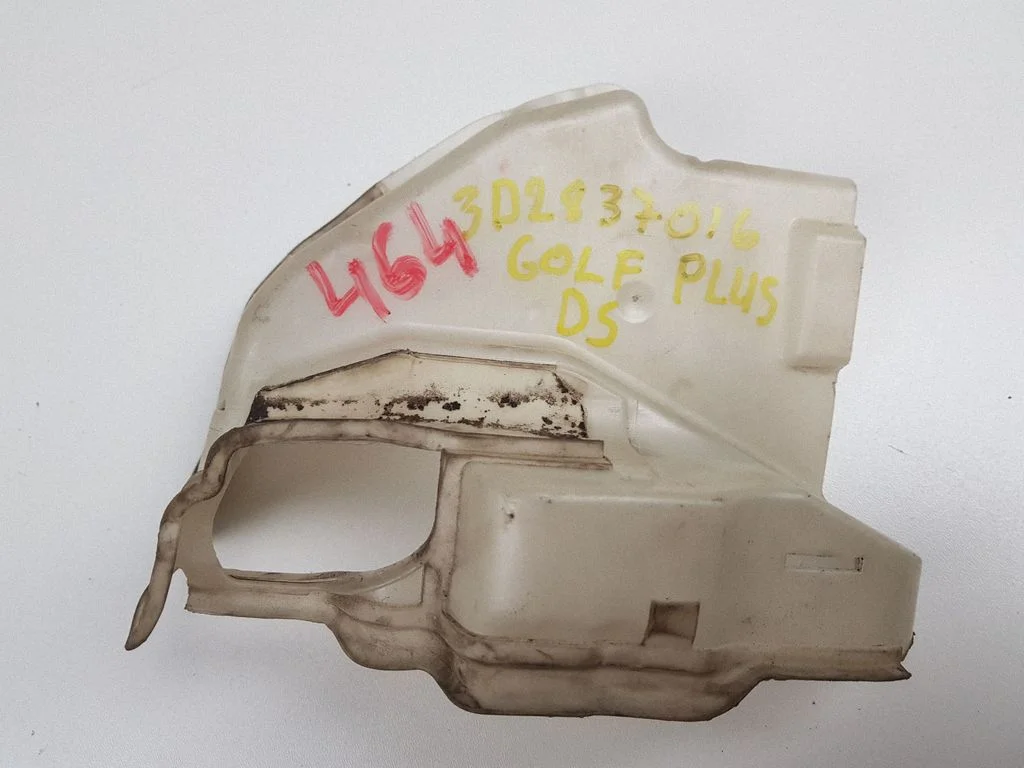 Tagaluugi luku viimistlus – Volkswagen Golf Plus (2005-2013)