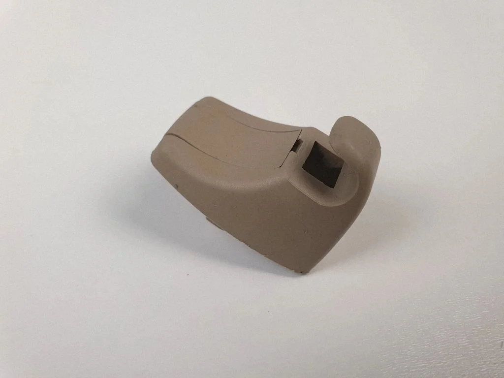Sun visor clip/hook/bracket – BMW 3 Series E92 E93 (2005-2014)