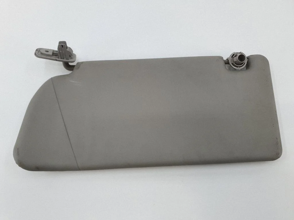 Sun visor – left