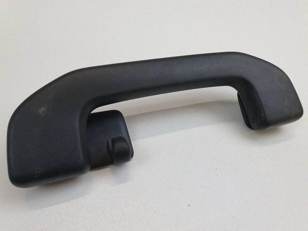 Uchwyt sufitowy tylny A0998150136 – Mercedes-Benz Klasa A W176 (2012-2018)