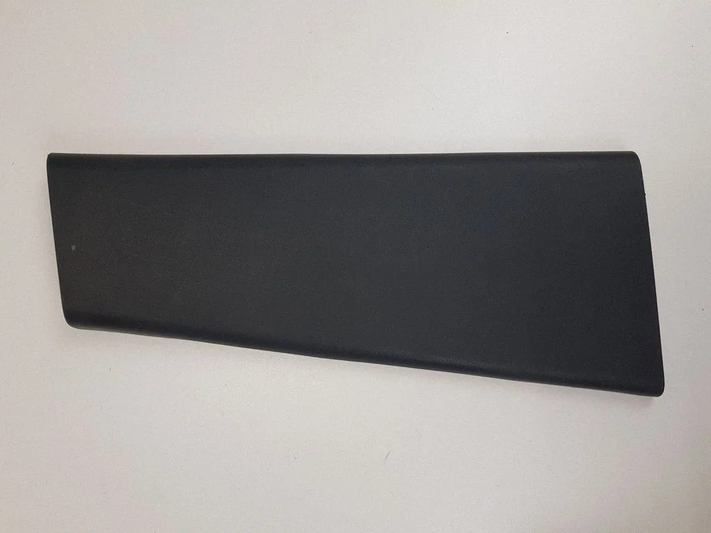 (B) pillar trim (bottom) 632240041