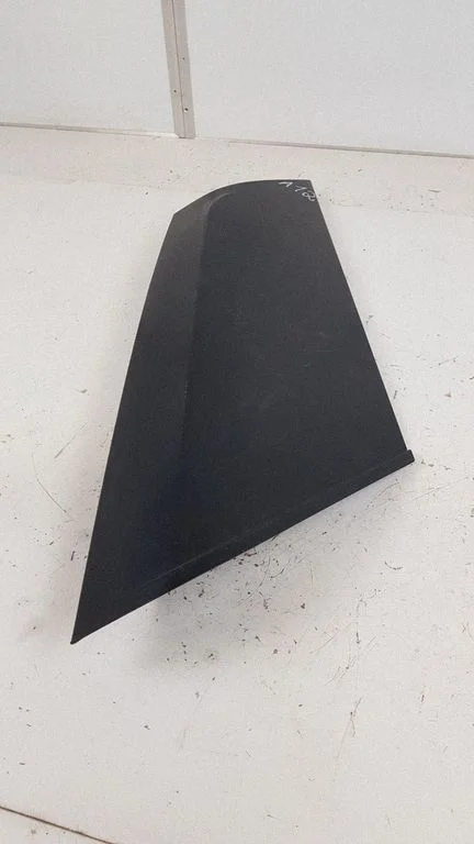 (D) piilari kate (ülemine) DDG000165 – Land Rover Range Rover Sport L320 (2005-2013)