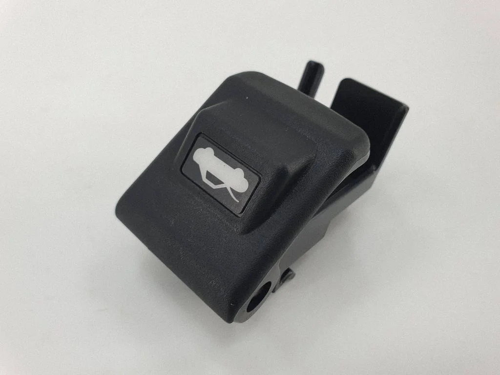 Engine bonnet (hood) release handle