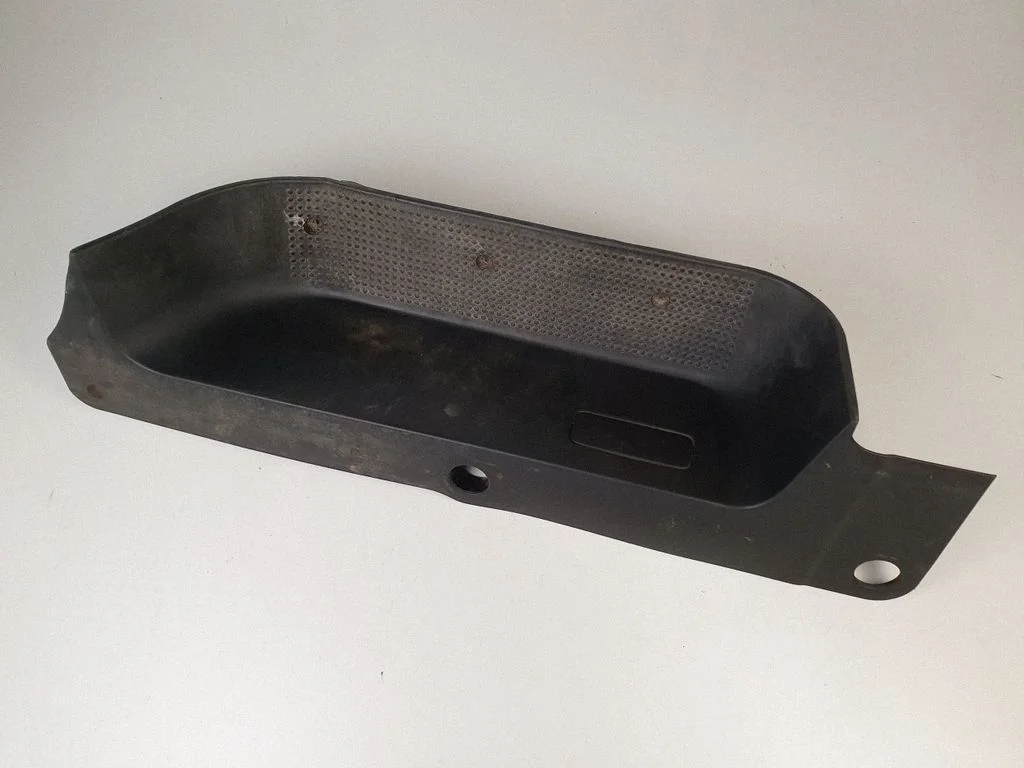 Front sill trim cover 93863532