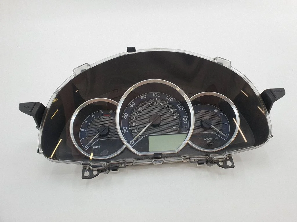 Spidomeeter (näidikuplokk) – Toyota Auris E180 (2012-2018)