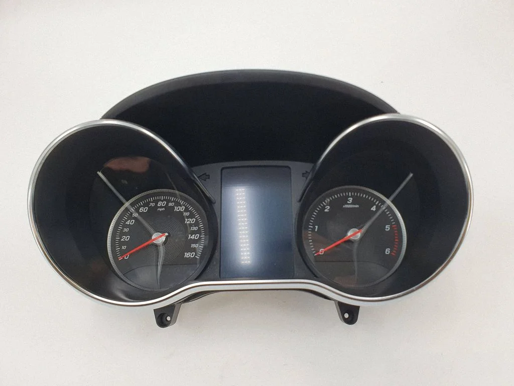 Speedometer (instrument cluster) A2059001618