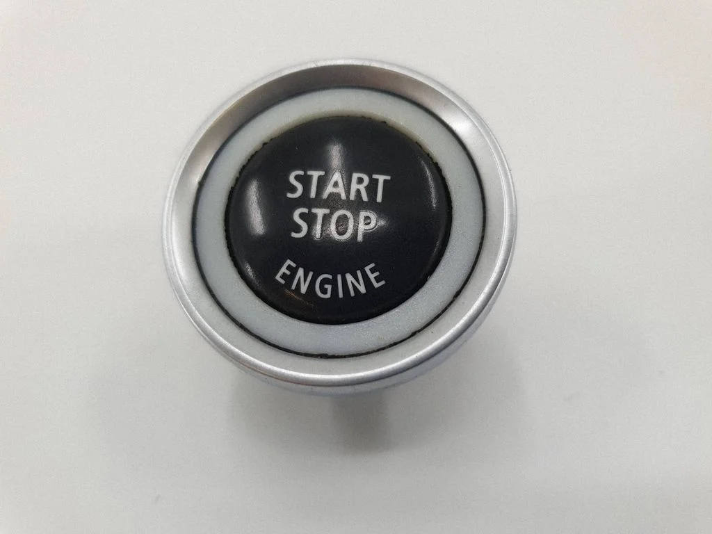Mootori start-stopp-nupp – BMW 3-seeria E90 E91 (2005-2012)
