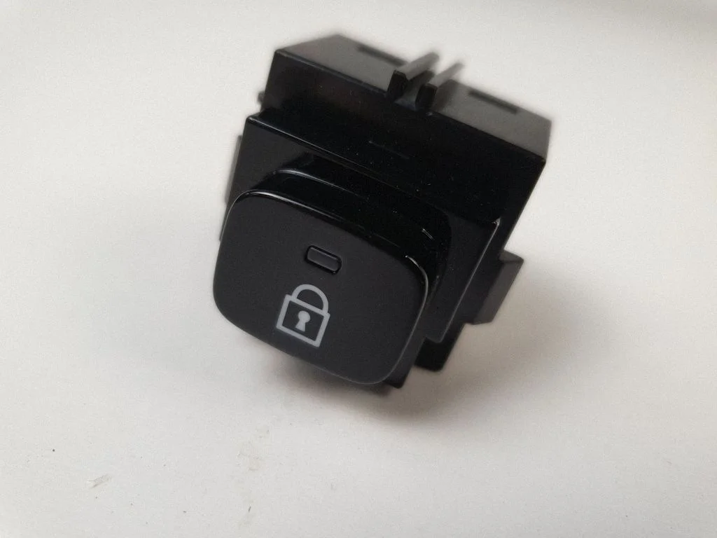 Central locking switch button 32279487