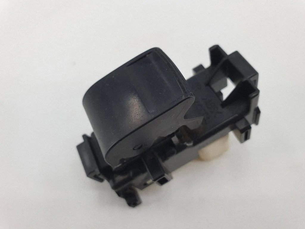 Electric window control switch 8292Y4N