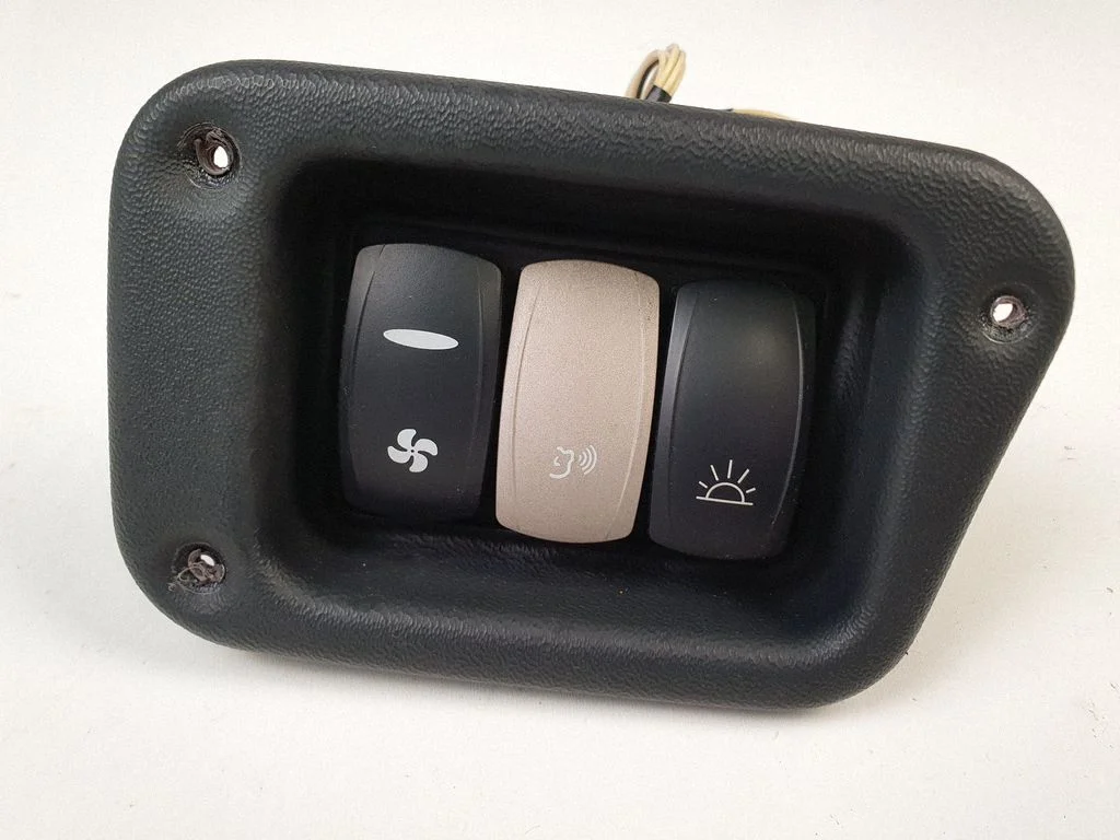 Other switches/knobs/shifts