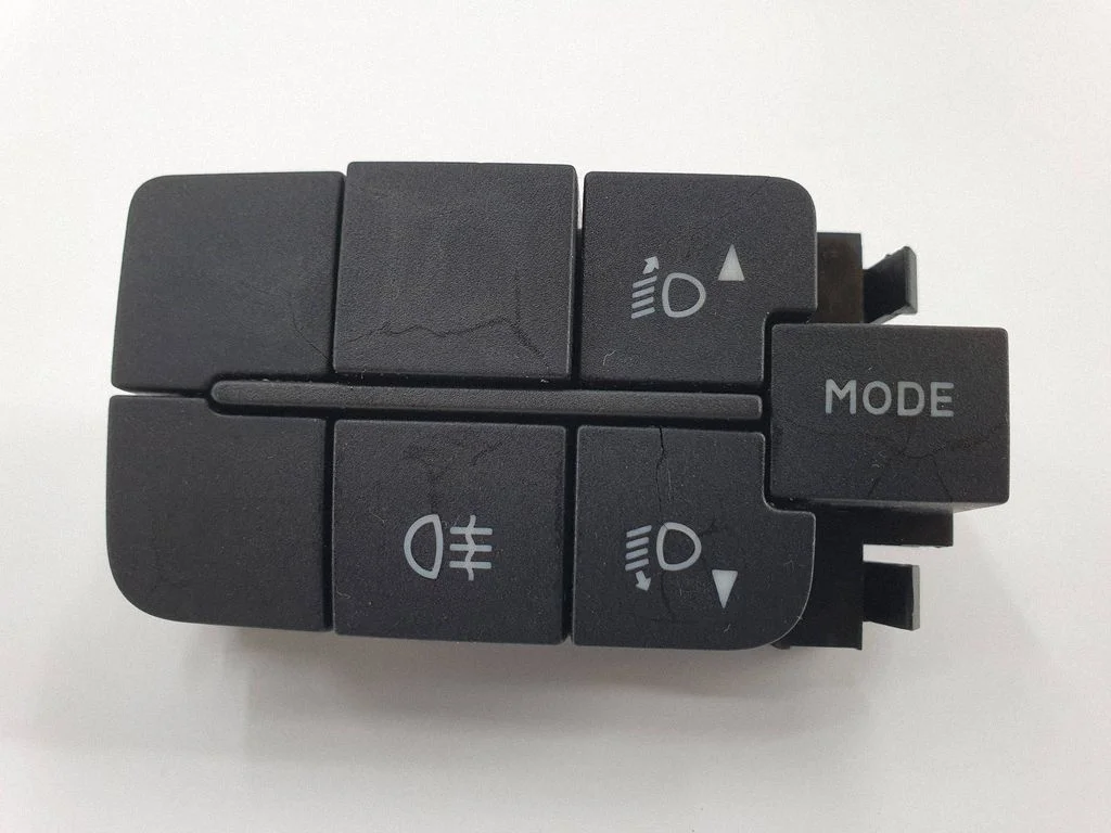 Fog light switch 07355860750