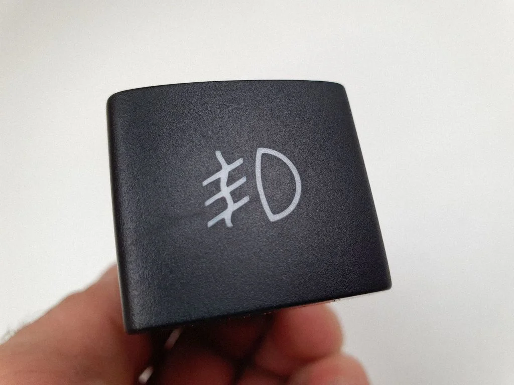 Fog light switch 4409223